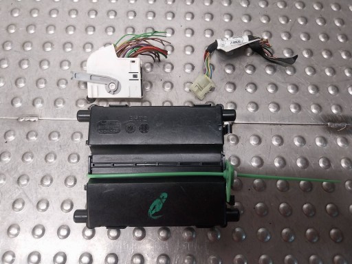 module control unit of the air conditioning A0009009114 MERCEDES W205 W213 SL R230 OE