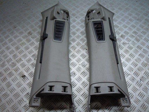 Крышка центральной правой стойки C4 GRAND PICASSO