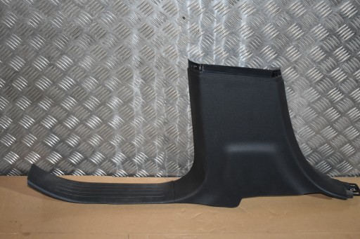 IDEALNA cover SLUPKA B left MERCEDES W167 1