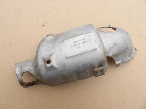 Ford Kuga MK2 1.6 EB 2013 cover termiczna komory of the engine DPF