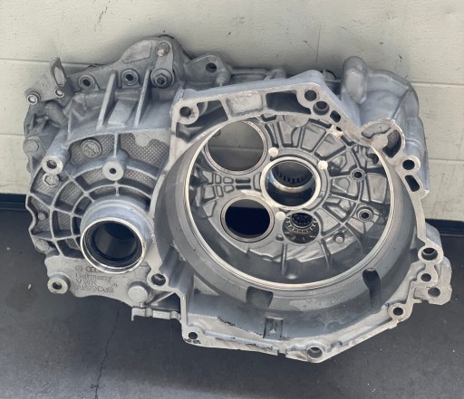 Корпус КПП 02E O2E 02E301107 DQ250 FV