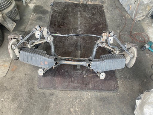 8W0505235AM 8W0505235AP - Подвеска скамейки задней луче audi a4 b9 8w avant a5 f5 sportback