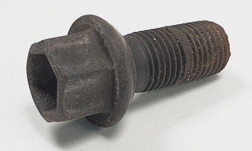 Колесные болты шпильки обода MERCEDES W176 W246 полный комплект