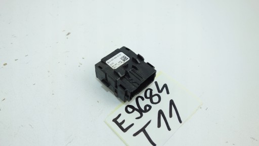 Adapter, Stecker PORT USB TYPU C X2 MERCEDES W206 W223 a2238200202