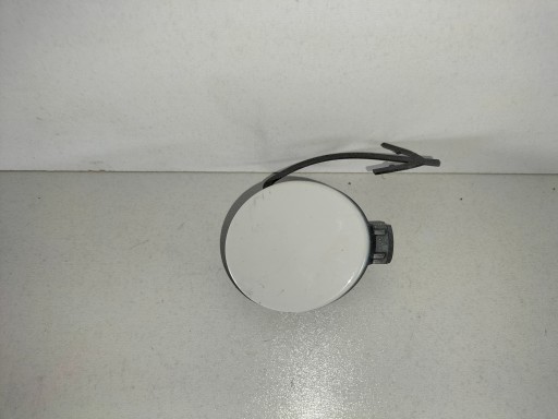ABSCHLEPPÖSE DER STOSSSTANGE VORNE SKODA FABIA 4 IV 21
