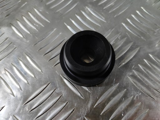 98467-240XXT - LEXUS RCF RC-F RC RC350 ГУМОВЕ КРІПЛЕННЯ РАДІАТОРА