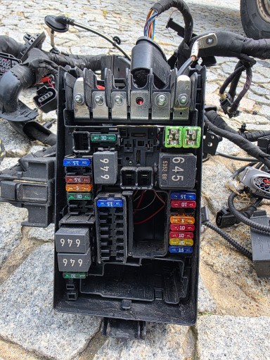 12E915331Ac - Установка подкапотного пространства vw golf vii 1.4tsi 16 лет