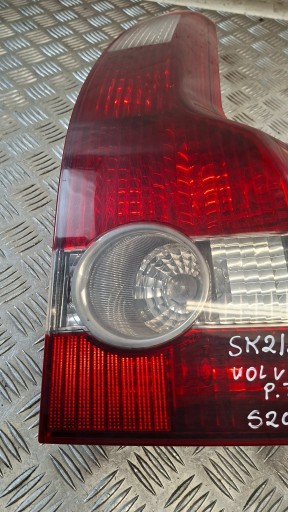 feu droite arrière VOLVO V50