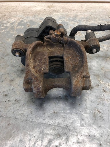 caliper brake right rear part FORD S-MAX MK2 DG9C-2D250-H