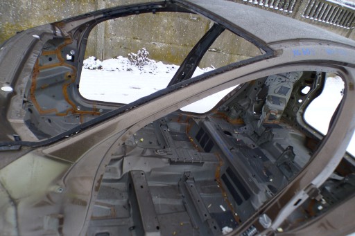 RIVESTIMENTO MONTANTE tetto sinistra lakier 700-16 Volvo XC60 e 2008-2017
