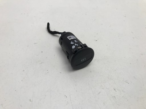 VOLVO XC 40 XC40 2023 РОЗ'ЄМ USB ТИП C 32371568