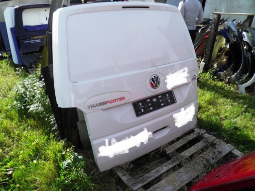 ЗАДНЯ ДВЕРІ VW T6