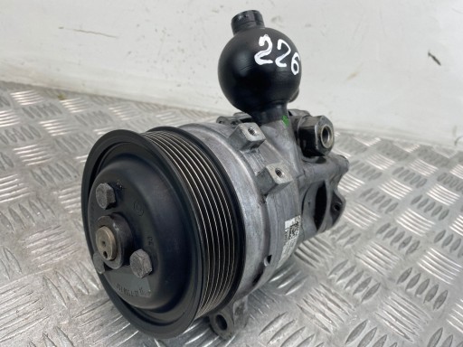 BMW 3 E90 335i Pompa servosterzo LH2113743 N54B30A