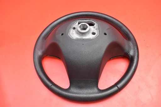 Volant SKORZANA MULTIFUNKCYJNA 55150060 VOLVO V50 03-11