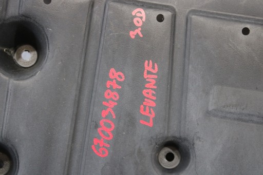 kryt Kryt podvozku MASERATI LEVANTE M161 670034878