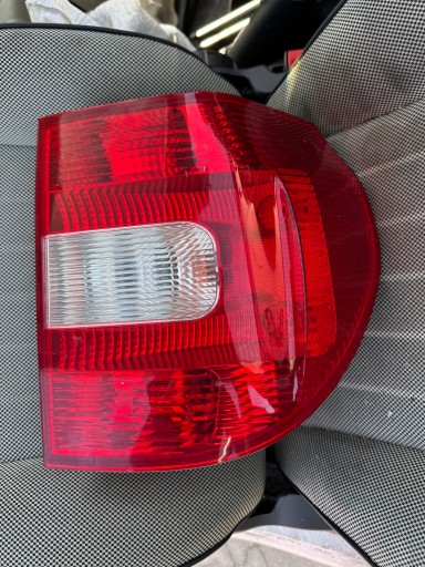 light right right rear part rear W fender 5L0945096 Skoda Yeti and 5L