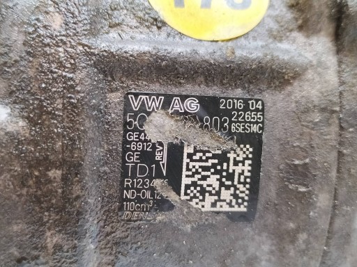 compressor of the air conditioning 2.0 TDI VW Volkswagen Passat VIII (2014- ) B8