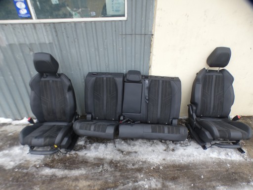 Sitze innere Halbleder Seiten PEUGEOT 3008 II