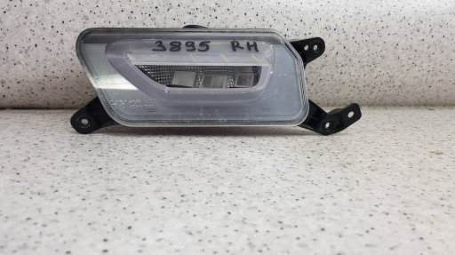 GENESIS GV60 2022 - light reversely right rear part 924A4-CU000