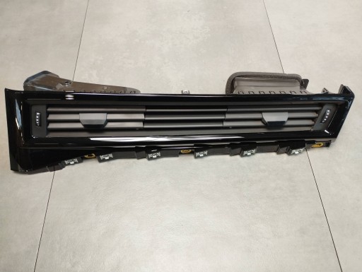 Audi A1 grid air conditioning devices 82B820951B