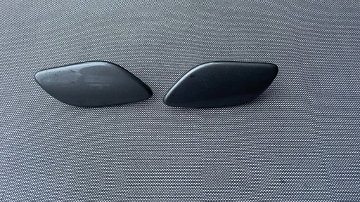 30678624 3067825 - VOLVO V70 крышка омывателя лампы левая правая