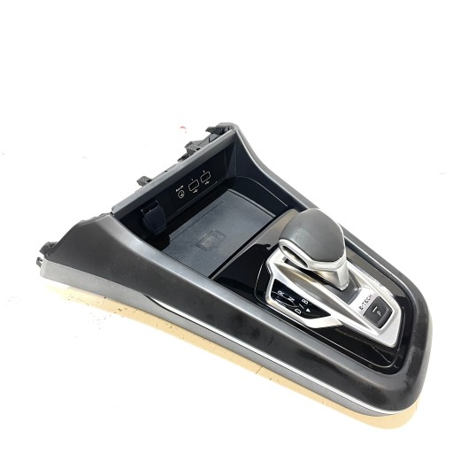 RENAULT ARKANA R. S. hybyrda центральний тунель ручка