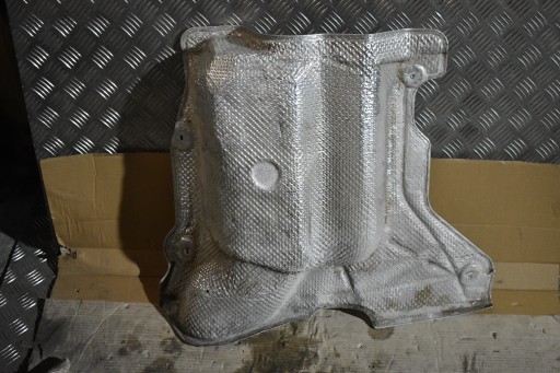 IDEALNA Blende Abdeckung TERMICZNA MERCEDES W206 1 9
