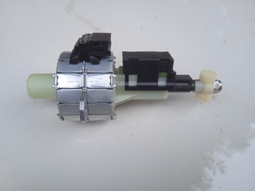 7P5941035K - PORSCHE MACAN 95B ПОЛНОСТЬЮ СВЕТОДИОДНЫЙ МОТОР РЕГУЛИРОВКИ ЛАМП