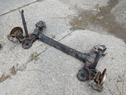 45 - Peugeot 208 5d диски балки заднего моста