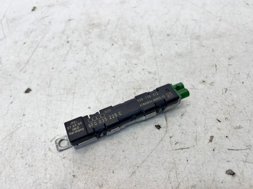 ANTENA verstärker antenne AUDI A5 8T CABRIO 8F0035225C