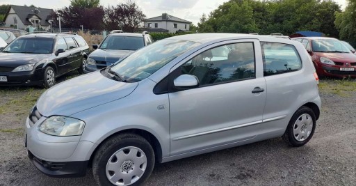 Volkswagen Fox Hatchback 1.2 i 55KM 2009