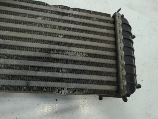hűtő levegő intercooler CITROEN PEUGEOT 1.6BLUEHDI BEHR 9803900780