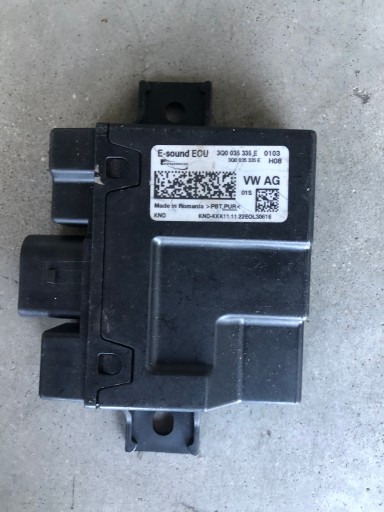 3Q0035335E 3Q0 - Seat leon cupra 1.4 tsi модуль звуку двигуна 3q0035335e....