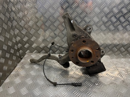 swing of the pivot right front RENAULT LAGUNA 3 400149026R