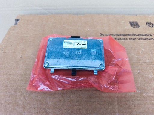 3Q0980654M 3Q0980654A - Vw audi seat skoda lane assistant фронтальна камера новий оригінал