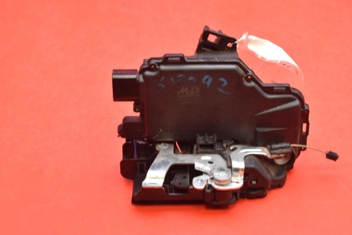 lock door left front front EU 461860188 VW BORA sedan 98-05