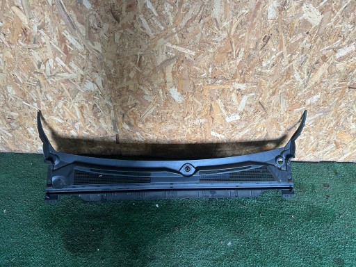 ОКНО RENAULT ARKANA 668115282R