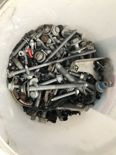 Болти Болти гайки AUDI A5 II 8W0 16-