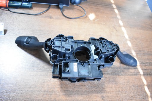 IDEALNE control ring module of the steering wheel GRZANE BMW G01 G05 G06 1