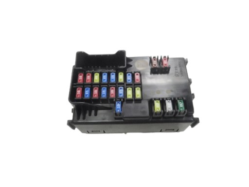 Блок предохранителей kia ceed блок предохранителей 91959 g2010qqh 919d5-f2010
