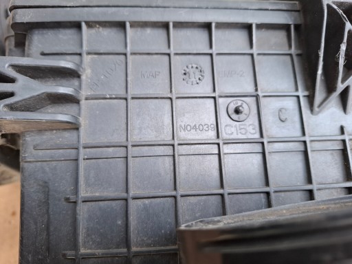 Gehäuse filter luft FORD FIESTA MK7 AV21-9600-AA 1.4 TDCI