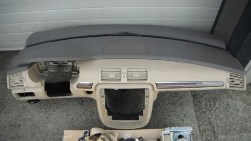 D1 - MERCEDES R-Class W251 05-консоль ремни подушки ЕС