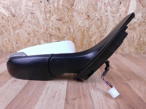 Toyota C-HR CHR mirror right 7-PIN - 048540