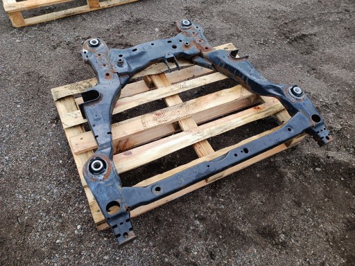 axle beam subframe axle beam Ford Flex 2011