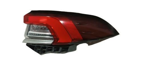 Задній правий задній ліхтар Toyota Corolla 81550-02D2101