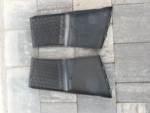 VW T5 T5 LIFT kryt repráku pravá levá MULTIVAN 7H5857228 7H5857227