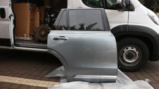 31678993 - Права задня дверцята завершена для volvo xc90 714 !!!