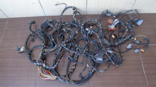 FT1T-14014-MKE - ВСТАНОВЛЕННЯ ДВИГУНА TURNEO CONNECT 14-DIESEL