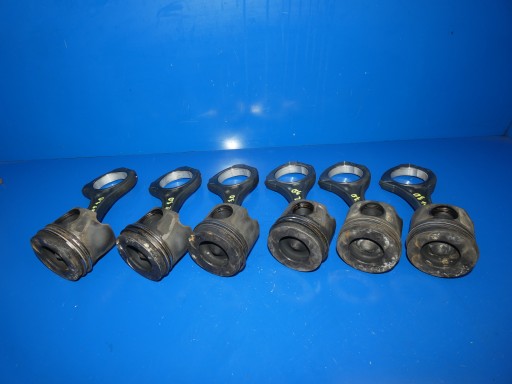 MERCEDES S KLASA W222 W218 3.0 CDI 642.861 Piston avec bielle