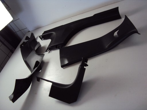 ОБШИВКА КРИШКИ ПРАВА СТОРОНА PEUGEOT 208 II 19-